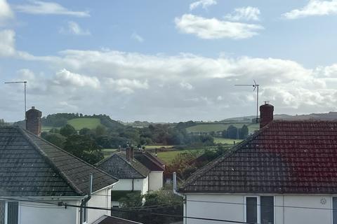 10 Normandy Avenue, Watchet, TA23 0TU