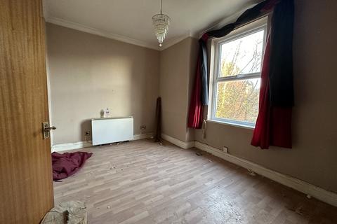 2 bedroom flat for sale, Southport PR9