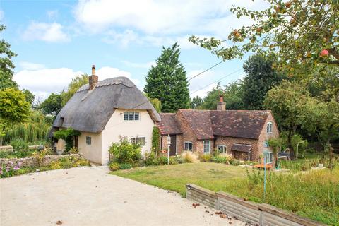 3 bedroom detached house for sale, Eythrope Road, Stone, Aylesbury, Buckinghamshire, HP17