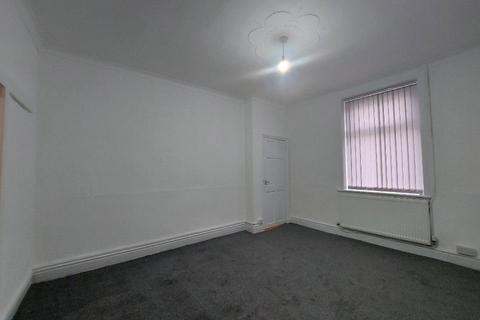 2 bedroom terraced house to rent, Randall Street, Burnley BB10