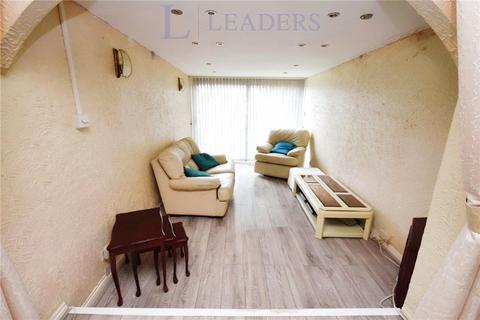 2 bedroom bungalow for sale, Chilburn Road, Clacton-on-Sea, Essex