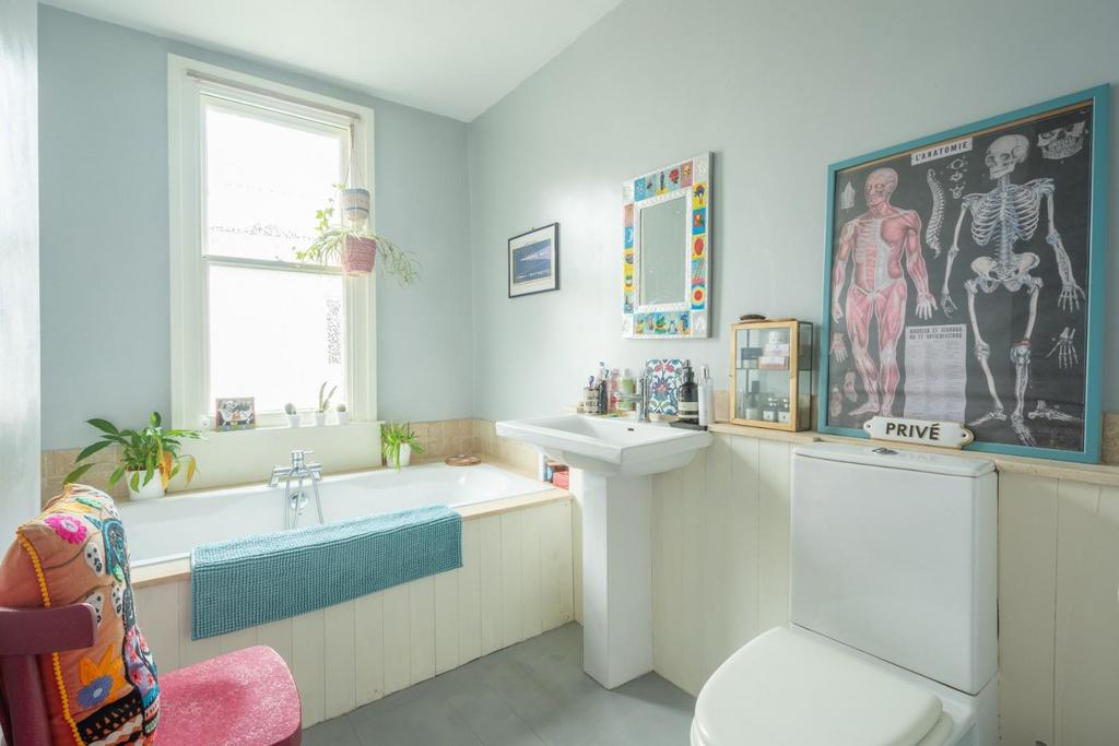 13 Larkhall Terrace BA1 6 RZ-3.jpg