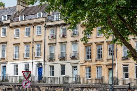 Flat 1, 12 Walcot Parade, Bath, BA1 5NF