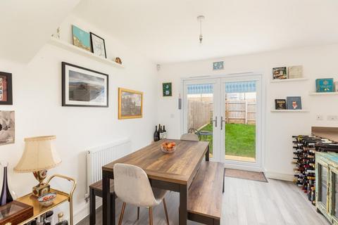 19 Battle Walk, Lansdown, Bath, BA1 9AX