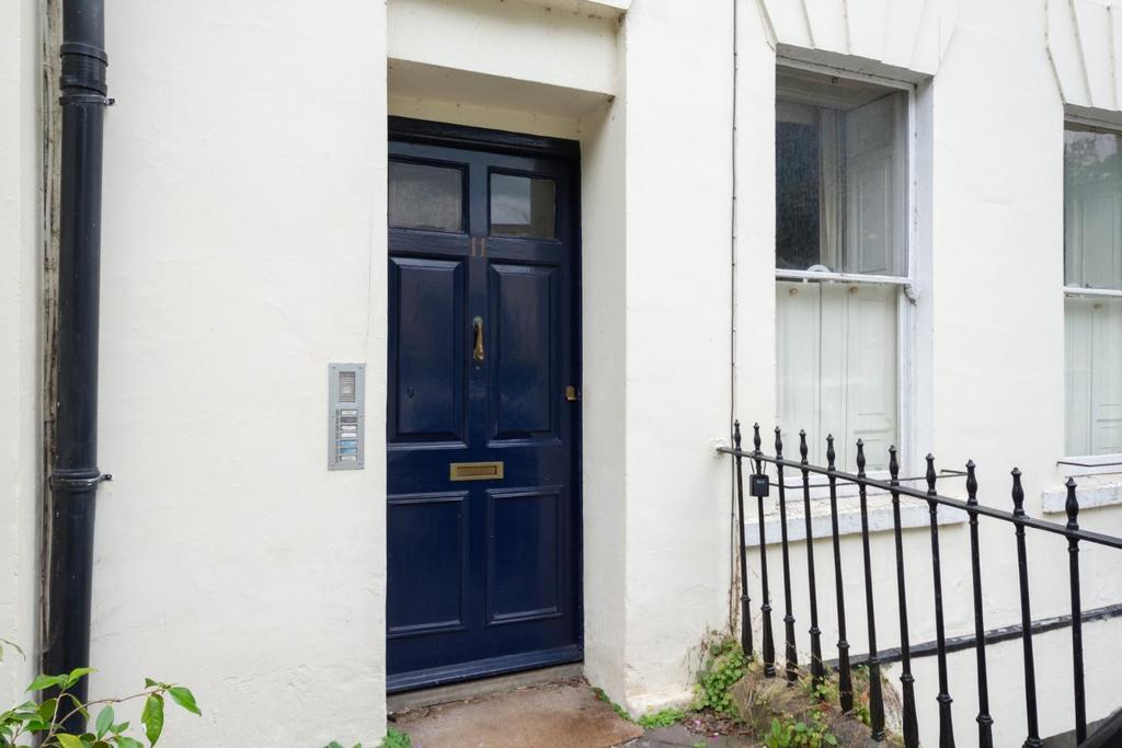 Lower Ground Floor 11 Grosvenor Place BA1 6 AX-5.jp