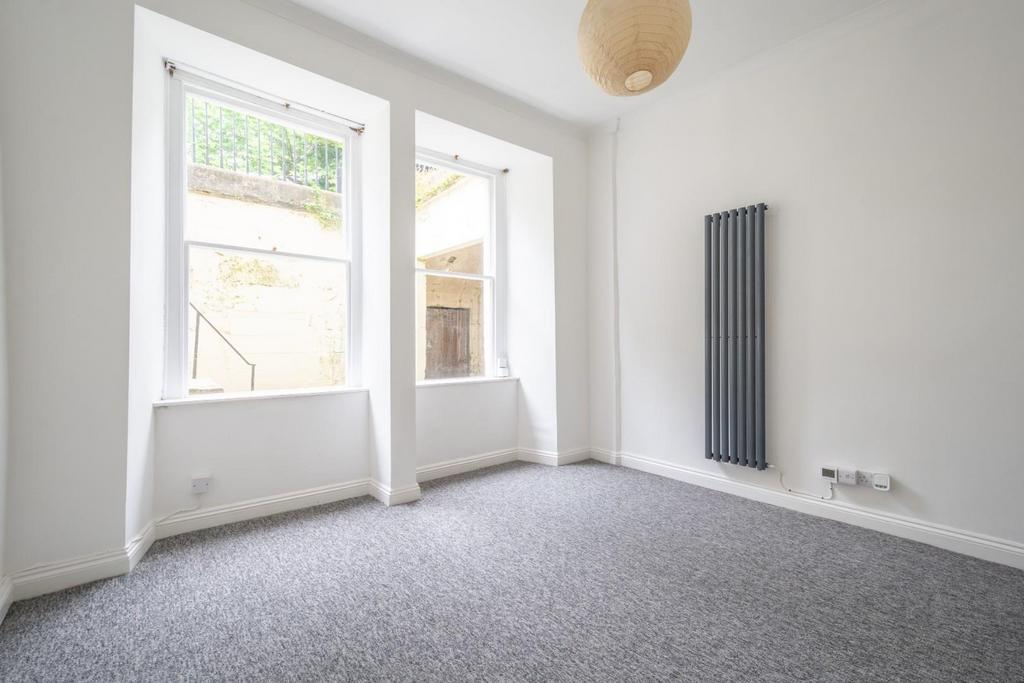 Lower Ground Floor 11 Grosvenor Place BA1 6 AX-10.j