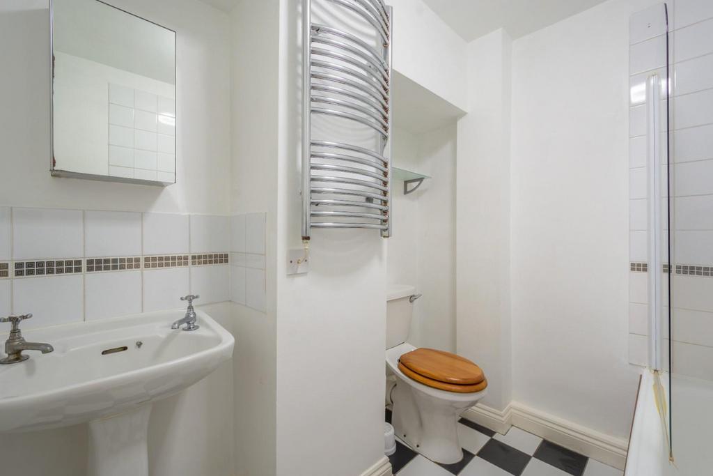 Lower Ground Floor 11 Grosvenor Place BA1 6 AX-13.j