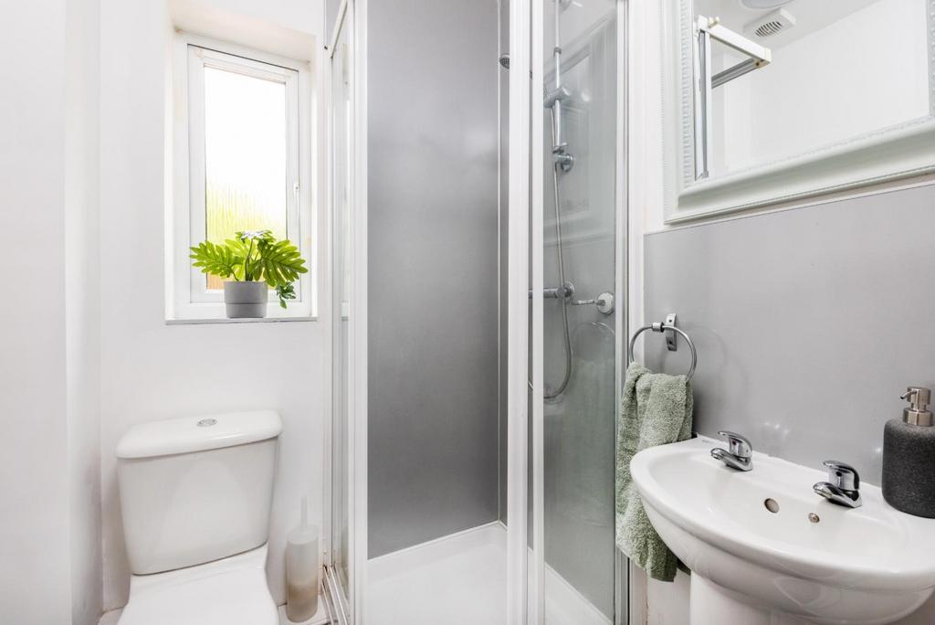 15 Breachwood View, Bath, BA2 2 TX-4.jpg