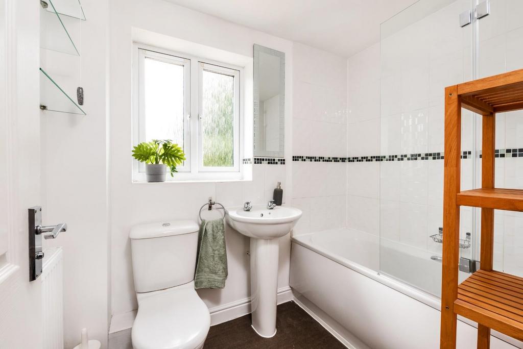 15 Breachwood View, Bath, BA2 2 TX-8.jpg