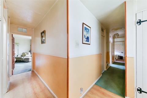 11 Beanacre Close, London, E9 5JY