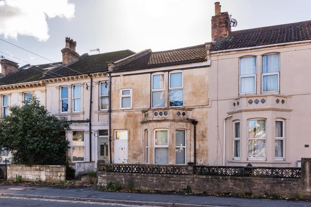 Newbridge Road, Bath BA1 5 bed terraced house £3,535 pcm (£816 pw)