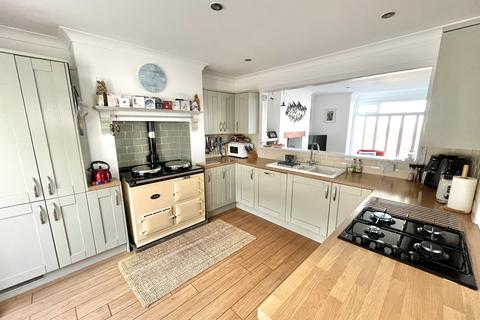 15 Brendon Road, Watchet, TA23 0AU