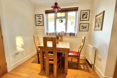 15 Brendon Road, Watchet, TA23 0AU