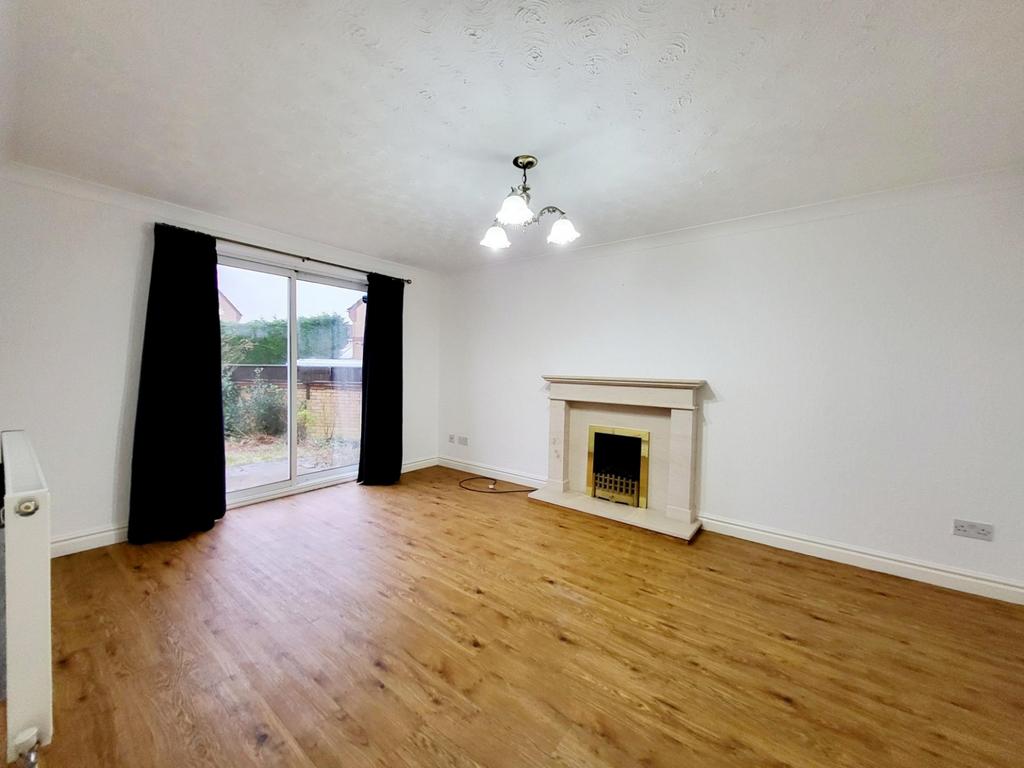 Pintail Avenue, Adswood, Stockport, SK3 3 bed detached house £1,200