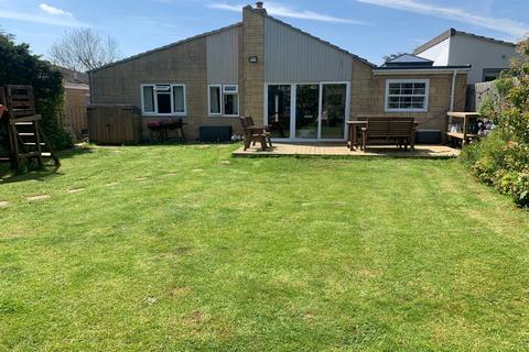 4 bedroom bungalow for sale, Links View, Cirencester, Gloucestershire, GL7