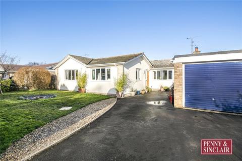 4 bedroom bungalow for sale, Makins Road, RG9 1QA