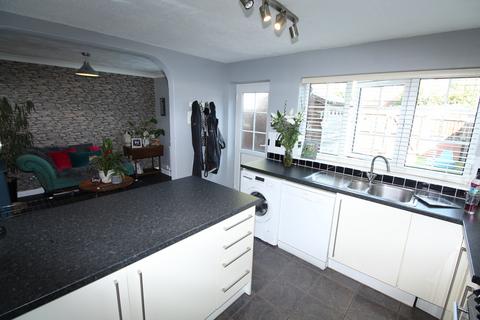 4 bedroom terraced house for sale, Rugby Road, Lutterworth LE17
