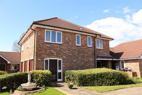 2 bedroom flat for sale, The Hawthorns, Lutterworth LE17