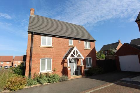 2 Daisy Close, Lutterworth, LE17 4GY