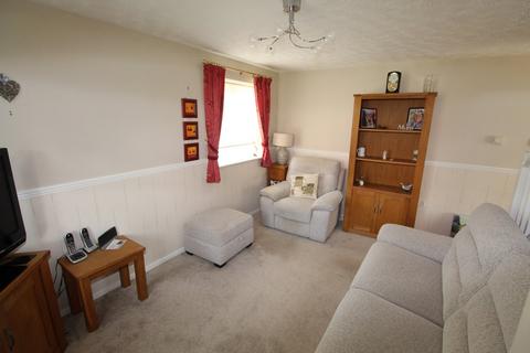 4 Cunningham Drive, Lutterworth, LE17 4YR