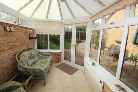 4 Cunningham Drive, Lutterworth, LE17 4YR