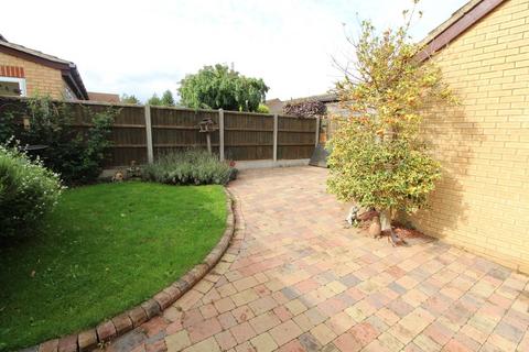 4 Cunningham Drive, Lutterworth, LE17 4YR