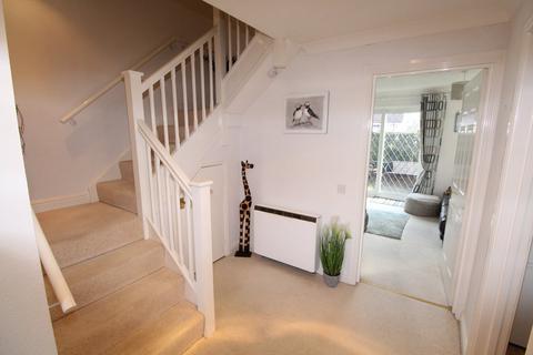 2 bedroom terraced house for sale, The Hawthorns, Lutterworth LE17