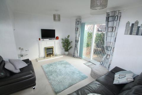 2 bedroom terraced house for sale, The Hawthorns, Lutterworth LE17