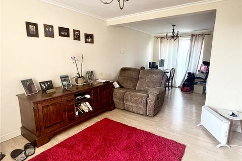 19 Troughton Walk, South Witham, Grantham, NG33 5PR