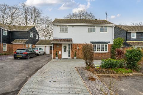 5 bedroom detached house for sale, Lucas Close, Rownhams, Southampton, Hampshire, SO16