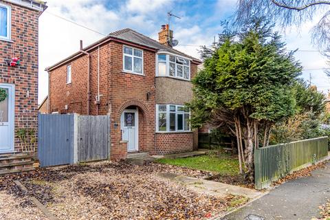 3 bedroom detached house for sale - Rochford Crescent, PE21