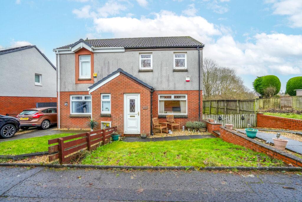 178 Brachalfield Drive Wishaw ML2 8QE 3 bed semidetached villa for