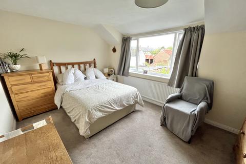 18 Half Acre, Williton, Taunton, TA4 4NX