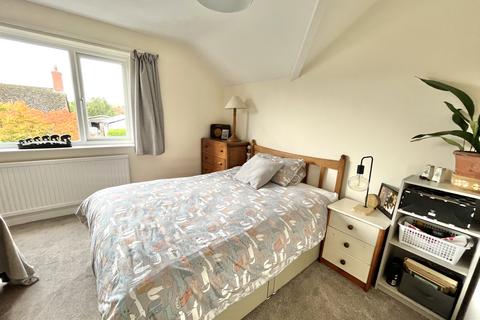 18 Half Acre, Williton, Taunton, TA4 4NX