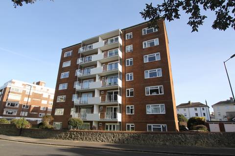 3 bedroom apartment for sale, Blackwater Road, Eastbourne BN21