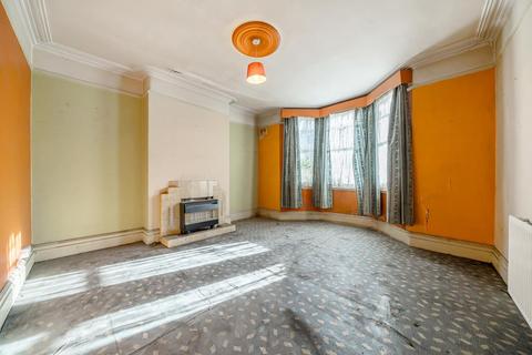 36 Melbourne Road, London, SW19 3BA
