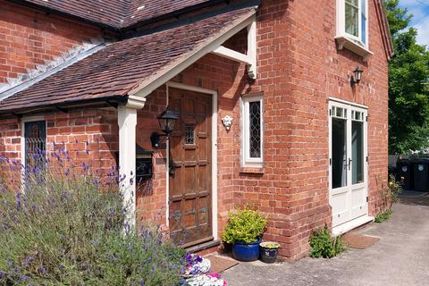 3 bedroom detached house for sale, Brinsop, Hereford HR4