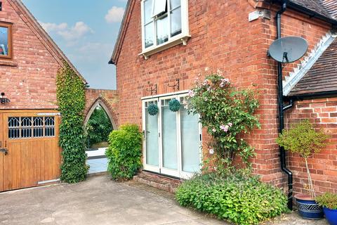 3 bedroom detached house for sale, Brinsop, Hereford HR4