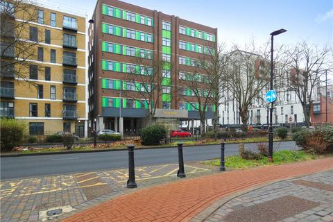 2 bedroom apartment for sale, Victoria Avenue, Southend-on-Sea, Essex