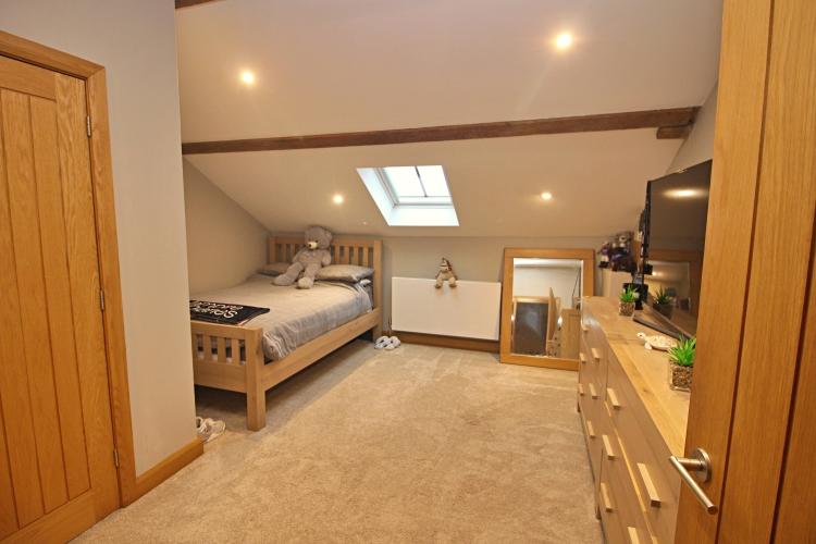 Bedroom (Double) with Ensuite