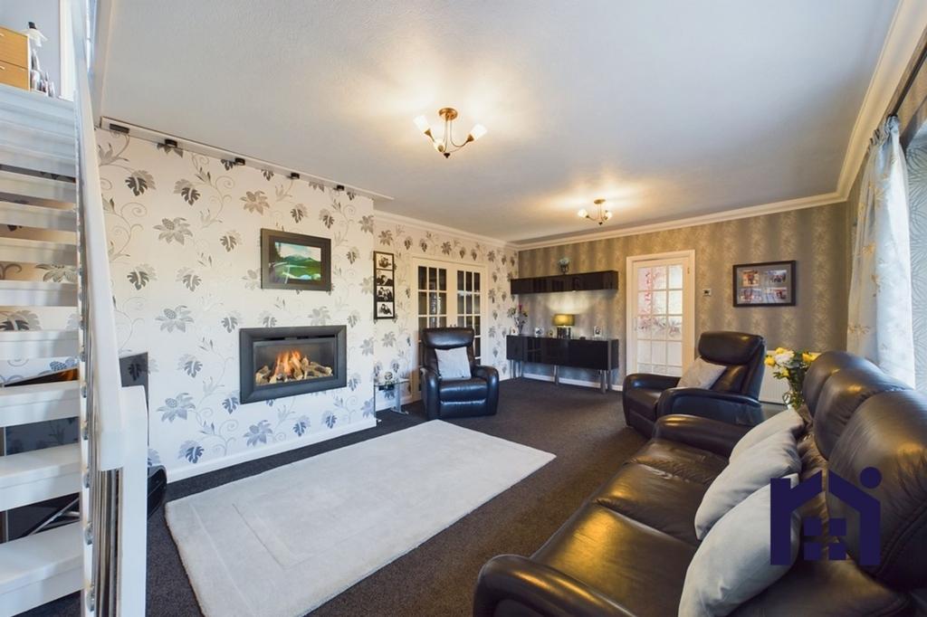 The Hawthorns, Eccleston, PR7 5QN 4 bed detached house for sale £395,000