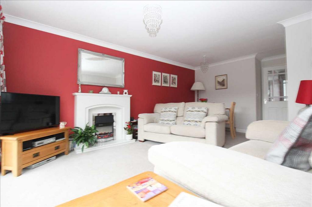 Whitelaw Place, Collingwood Chase... 2 bed terraced house £145,000