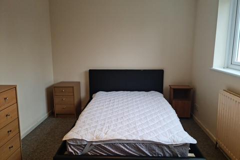 undefined, Large 4 Bed Student House