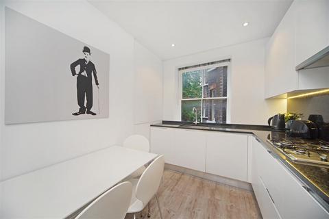 3 bedroom flat to rent, Abbey Road, NW8