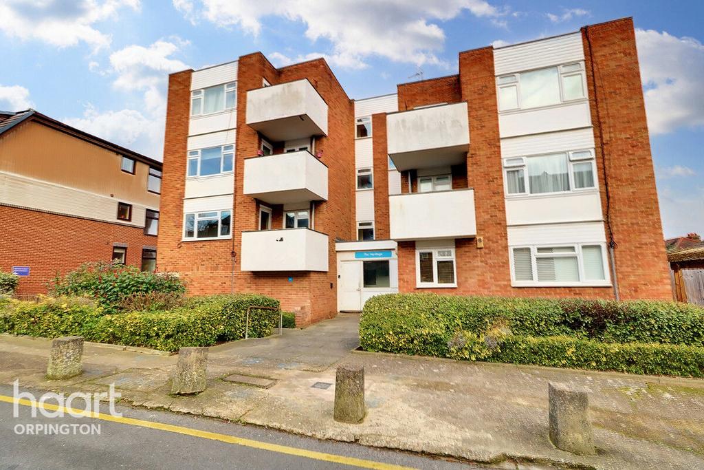 Chislehurst Road, Orpington 1 bed apartment for sale £235,000