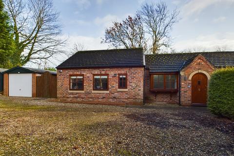 2 bedroom detached bungalow to rent, Main Street, Garton On The Wolds, YO25 3EW