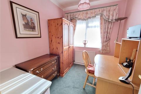10 Nursery Close, Orpington, BR6 0DZ