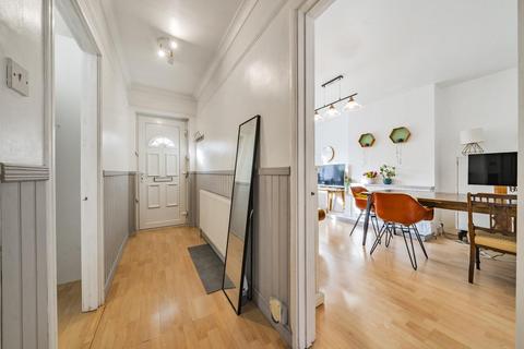 19 Parkfields Avenue, London, SW20 0QS
