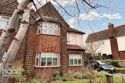 3 bedroom semi-detached house for sale - Waddon Way, Croydon