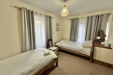 4 Esplanade Lane, Watchet, TA23 0AH